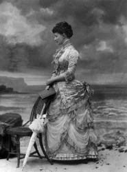 Mrs Henry Standish (Helene de Perusse des cars) 1882 foto Paul Nadar