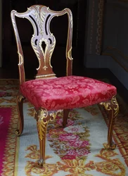 En Harlequin George II matstol