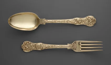 Dessertgaffel med jaktscener och dessertsked med jaktscener, ca 1822