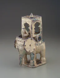 Elefant med howdah och figur, Iran, Seljud-dynastin (keramik)