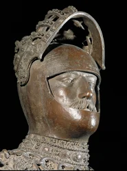 Kung Arthur av Storbritannien (brons)