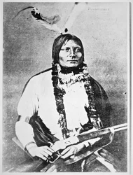 Poundmaker (s/v fotografi)