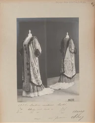 Albumsida: House of Worth, Evening Coat