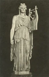 Apollo Barberini, antik romersk skulptur i Glyptotekets samling i München, Tyskland (svart/vitt foto)