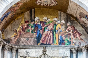 Transport av Sankt Markus kropp från Alexandria till Venedig, ca 1660 (mosaik)