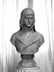 Byst av Napoleon Bonaparte som ung general för den italienska armén 1794. 1888. Marmorskulptur av Pietro Fumeo. Milano, Museo del Risorgimento.