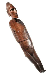 Kvinnlig figur (moai papa) från Rapa Nui (påskön) (trä, ben & obsidian)