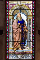 Genua, Duomo (St Lawrence Cathedral), Johannes Döparens kapell: målade glasögon av Pompeo Bertini