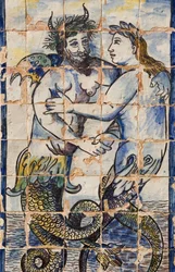 Azulejo-plattor i palatsträdgårdarna med havsdjur