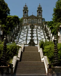 Utsikt över helgedomen Bom Jesus do Monte