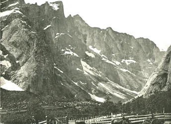 Trolltindanebergen, Horgheim, Norge, 1895.