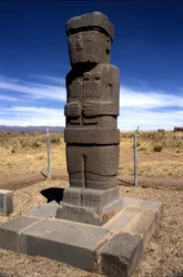 Förcolumbiansk arkeologisk plats i Tiahuanaco, Bolivia.