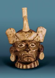 Förcolumbiansk civilisation: keramikvas med porträtt, från Peru
