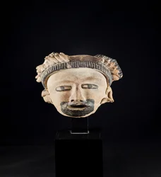 Huvudstatyett / Mexiko, Totanaque-kulturen (terrakotta)