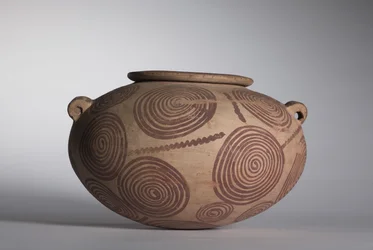 Knäböjsburk med klackhandtag, c.3400-3300 f.Kr