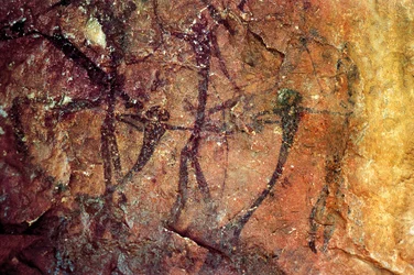 Människofigurer med pilbågar, Cueva del Civil, Tirig, Barranc de la Valltorta, Valencia, Spanien (målning)