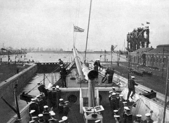 Öppnandet av Alexandra Dock i Cardiff 1907 1908.