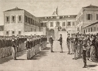 Prins Vittorio Emanuele (1870-1946), greve av Turin, ger examina till kadetter vid militärakademin i Milano, Italien, 14 mars
