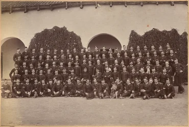B. c/o Devonshire Regiment, Jhansi (framsida)