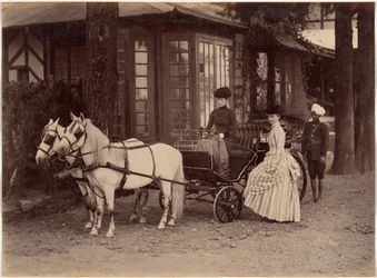 Fru och fröken Lyall, Shimla