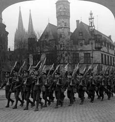 Brittiska trupper marscherar i Köln, Tyskland, 1918-1926.
