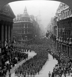 Segermarsch för Londons regementen, hälsar Lord Mayor, 1918.