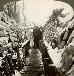 Vinter i de belgiska skyttegravarna i Nieuwpoort, Belgien 1900-talet.