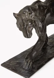 Panther walking, bakre ben höjt, ca 1904 (patinerad brons)