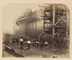 Män i arbete vid sidan av de utskjutande kedjorna i Great Eastern, 18 november 1857.
