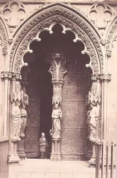 The West Porch, Lichfield Cathedral, ca 1858 (sepiafoto)
