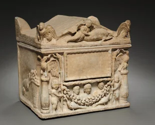 Cinerary box