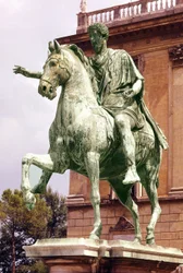 Ryttarstaty av Marco Aurelio (121 - 180) på Piazza Campidoglio, Rom.