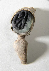Fingerring med djuptryck (silver & glas)