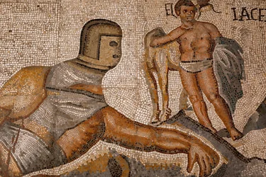 Gladiatorstrider. 320-330, mosaik