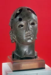 Head of Apollo, från Nimes, 1:a-2:a århundradet (brons)