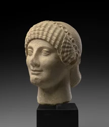 Head of a Kore (marmor)