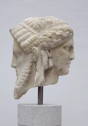Janiformhuvud, troligen av Dionysos och Apollo, ca 30-50 e.Kr. (marmor)