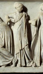 La muse Calliope, detalj av Sarcophagus des Muses: representation av musernas deesses av konster och bokstäver. Skulptur i marmor. 150 e.Kr. Paris, Louvren.
