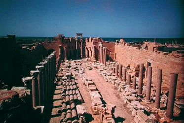 Leptis Magna, Labdah (kalksten) (foto)