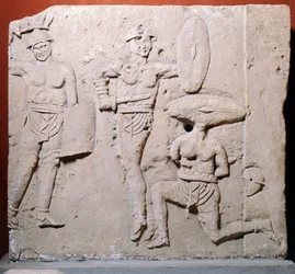 Relief som visar gladiatorscenen från Due Madonne-området, Bologna, romersk civilisation