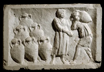Romersk konst: "" lastning och stuvning av vinkannor""" Relief. 2:a århundradet e.Kr. Rom, museum för romersk civilisation