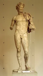 Staty av kejsar Hadrianus - Arkeologiska museet i Vaison-la-Romaine, 100-talet