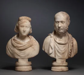 Porträttbyst av en aristokratisk kvinna och porträttbyst av en aristokratisk man, 280-290 (marmor)