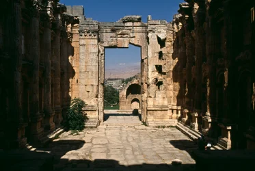 Bacchus tempel, detalj, utsikt från interiören, höga kejserliga perioden (27 f.Kr.-395 e.Kr.)