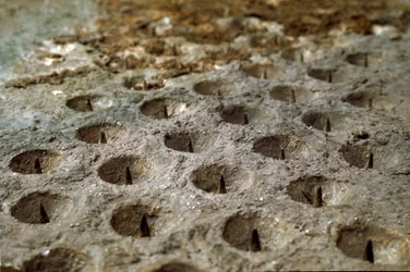 Modell som återger belägringen och slaget vid Alesia i september 52 f.Kr. av Jules Cesar som såg Vercingetorix nederlag. Detalj som representerar försvarssystemet byggt av Cesar, "Wolf Gules". Rom, Museo della Civilta Romana