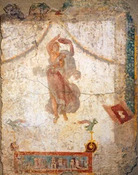 Målning i den fjärde pompeianska stilen föreställande en flygande Maenad med en tamburin