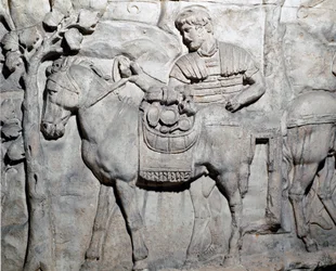 Romersk konst: "" En mullet load of loot"" Mögel från 1862 som återger basrelieferna av Trajanus kolumn (kolonn Trajane) (Colonna Traiana) i Rom byggd under kejsar Trajanus regeringstid (53-117). Trajane-kolumnen firar minnet av de segerrika kampanjerna o