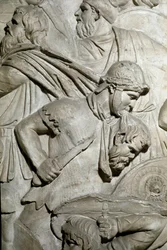 Romersk konst: "" romersk krigare som håller huvudet på en fiende krigare mellan sina tänder"" Form från 1862 som återger basrelieferna av kolonnen av Trajanus (kolonn Trajanus) (Colonna Traiana) i Rom byggd under kejsar Trajanus regeringstid ( 53-117). Tr