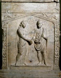 Romersk konst: gravaltare dekorerat med en bröllopsscen (Junctio dextrarum). Lågrelief. Rom, Museo Nazionale Romano