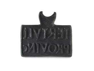 Romersk stämpel som används för stämpling av produkter eller egendom, från Cramond, Midlothian, AD 140-211 (brons)